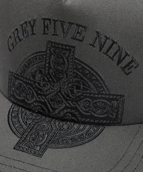 G59 TRIBAL CROSS CAP (GREY)